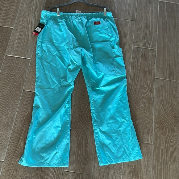 Dickies Signature Mint/Aqua Scrub Pants NWT - Picture 3 of 7